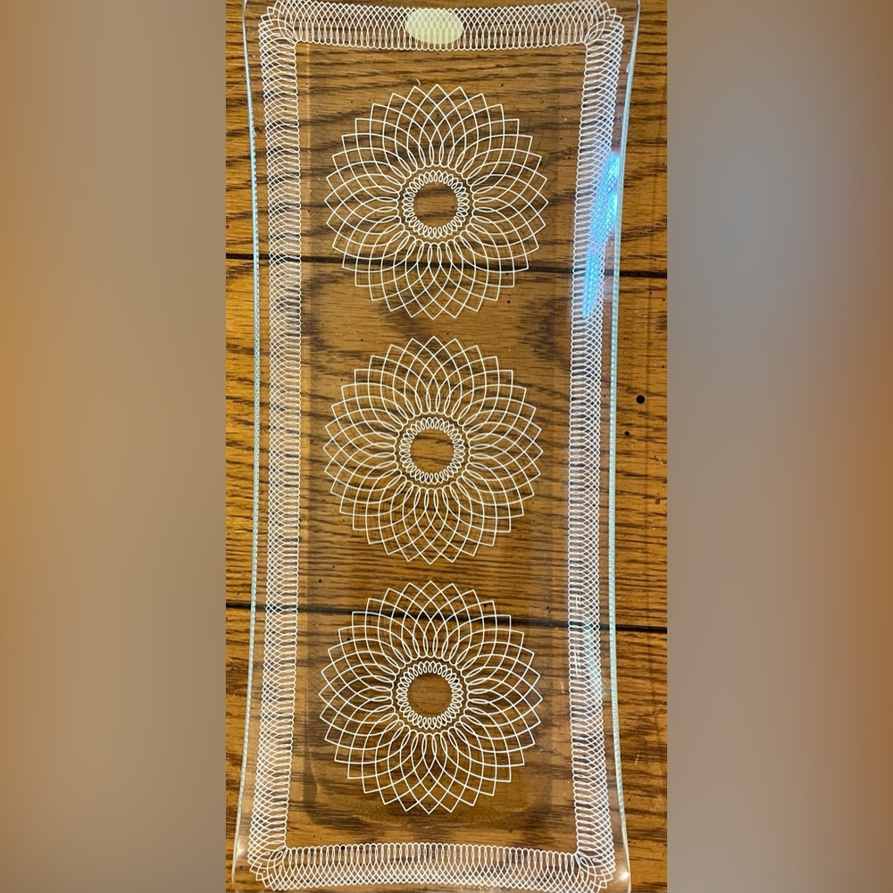 Vintage Danish Glass made by Svend Jensen, Spirograph design tray, 12 X 5 X 1